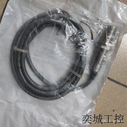 接近开关872C-M4BP12-D4 872C-N10NP12-D4 872C-A5N18