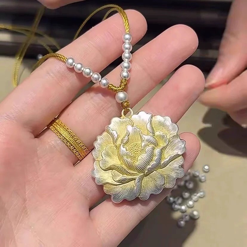 吊坠足银 999描金牡丹花纯银吊坠项链女款民族风编绳送女朋友礼物