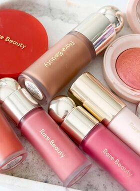 Rare Beauty Happy Lucky Love Blush Long Lasting Plump Seamle