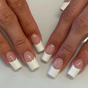 24pcs Simple White French Style False Nails Medium Coffin Nu