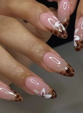 24pcs Leopard Print Almond Fake Press on Nails with Mini Flo