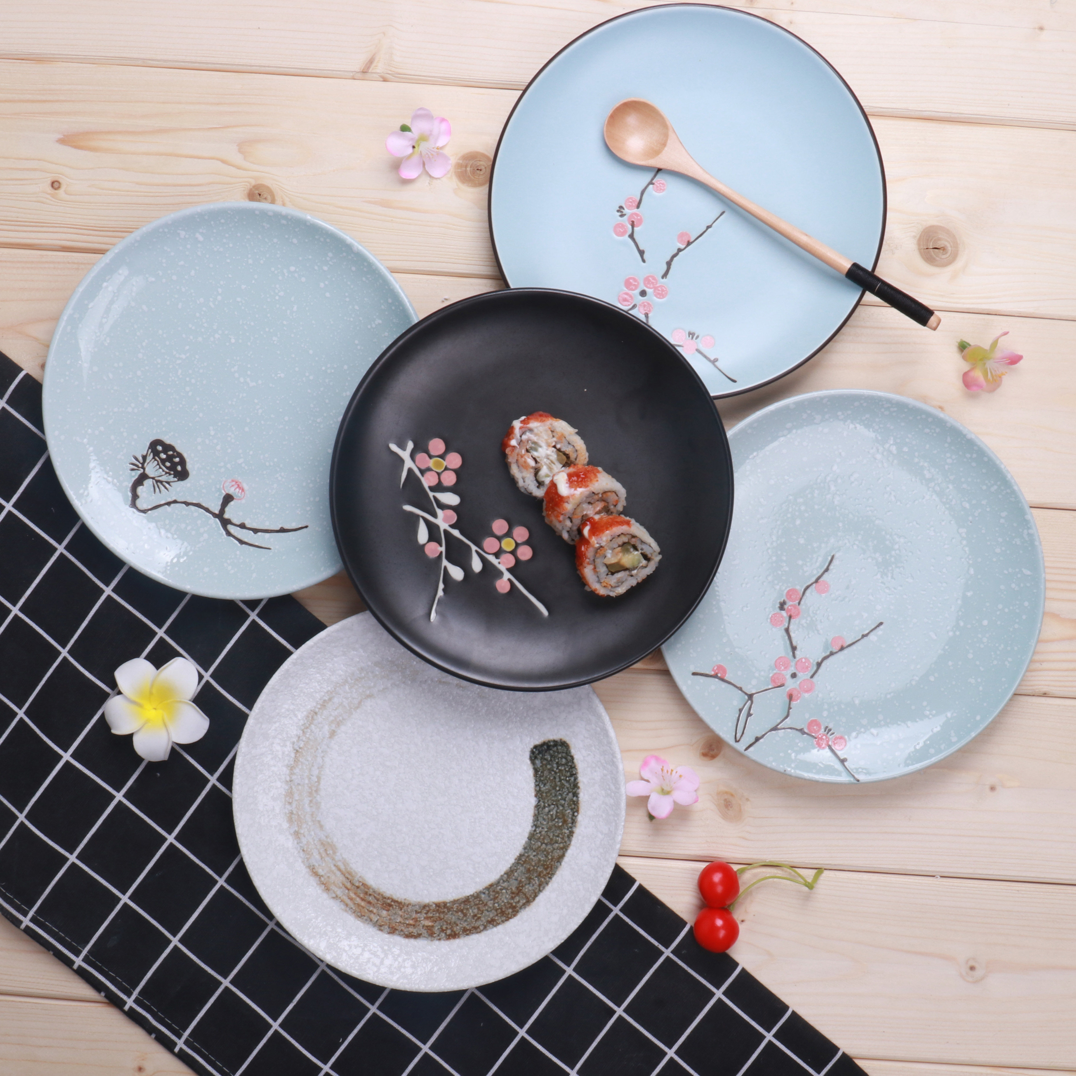 创意日式和风釉下彩手绘餐具陶瓷圆盘子菜盘平盘点心盘寿司盘8寸