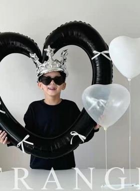 爱心相框气球黑色心形镂空铝膜球男孩生日派对蝴蝶结数字拍照道具