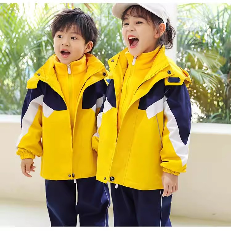 中小学生冲锋衣三件套