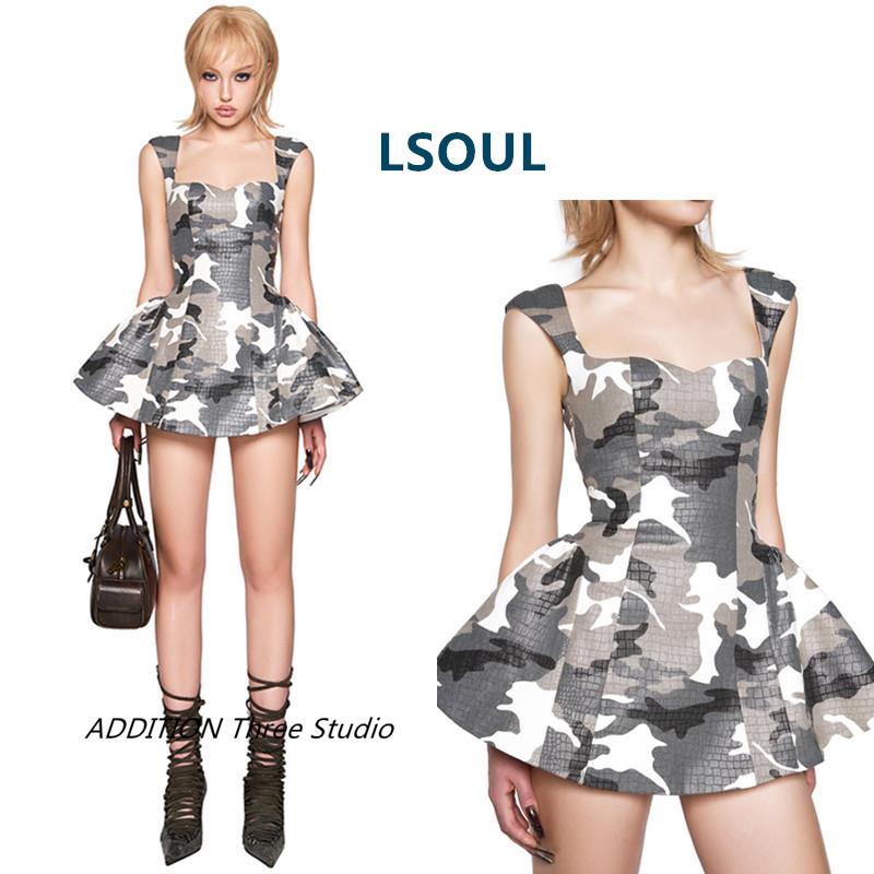 越南小众 LSOUL 夏款混色迷彩收腰修身显瘦绑带宽吊带迷你连衣裙