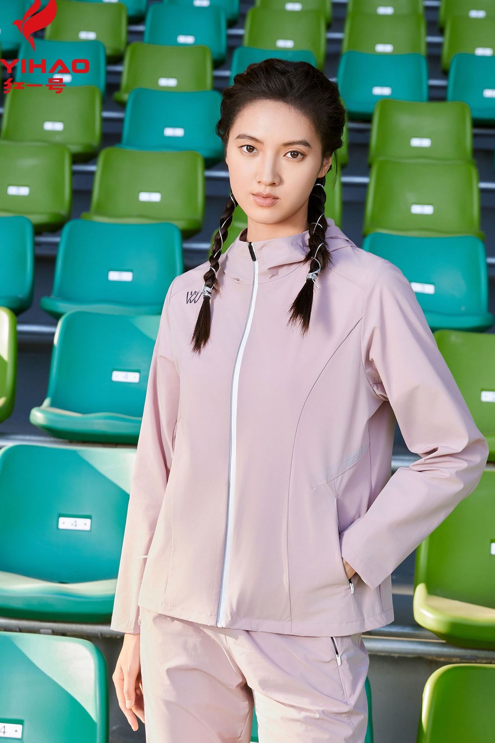 红一号新款女连帽爆冰外套防晒服