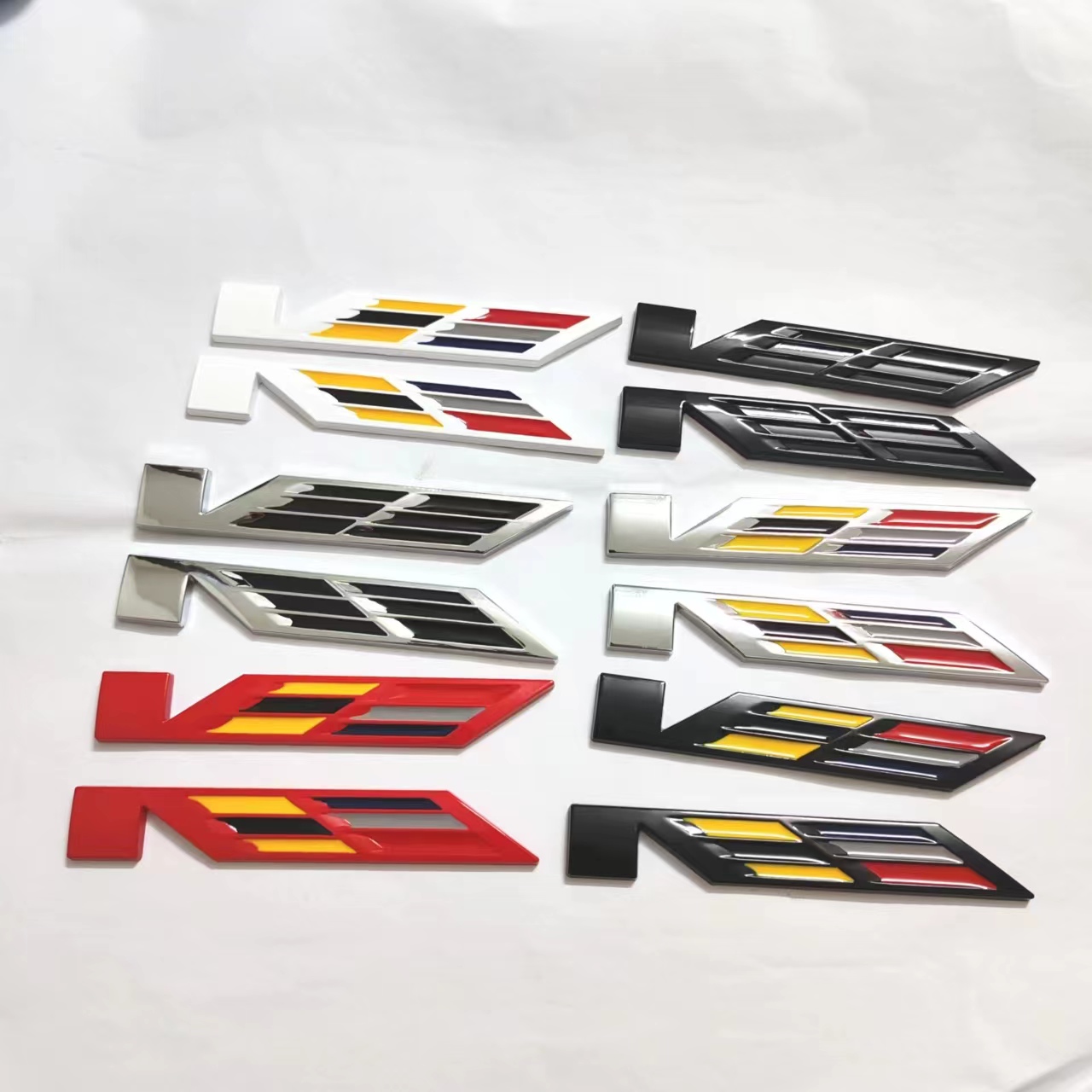 适用于凯迪拉克CT5 ATSLXTS CT6 XT4 xt5侧标车身V标车贴后尾标贴