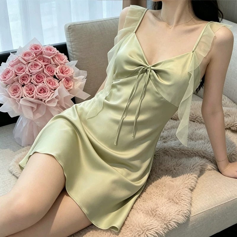 高级感纯欲风性感冰丝睡衣女款吊带飘带蕾丝带胸垫睡裙女士薄款