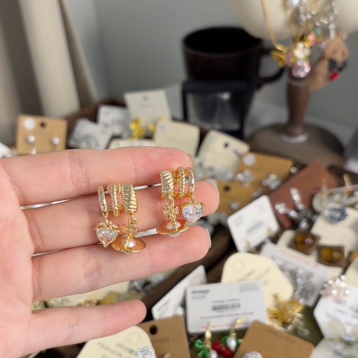 满2件或者满30元包邮