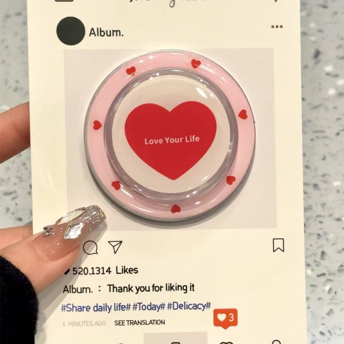 韩系ins红白色爱心磁吸支架适用MagSafe手机强力吸附桌面懒人支架