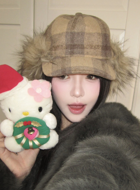 宁艺卓同款格纹毛绒护耳帽女秋冬百搭时尚棒球帽显脸小保暖鸭舌帽