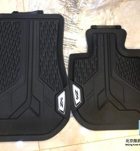 BMW宝马原厂 Z4 G29 全天候橡胶脚垫 黑色一套 2片