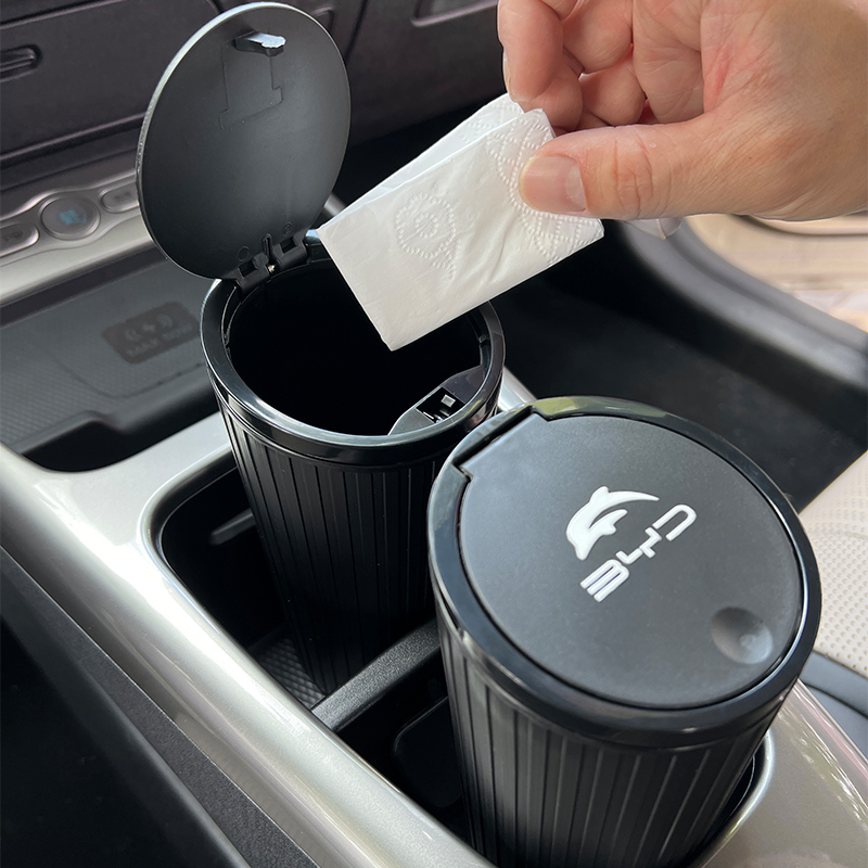 比亚迪海豚智驾水杯座垃圾桶收纳