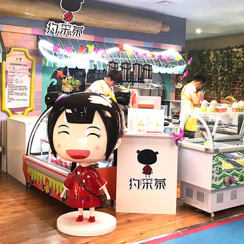 玻璃钢雕塑摆件定制 商场道具美陈景观雕塑定做 大型树脂摆件定制