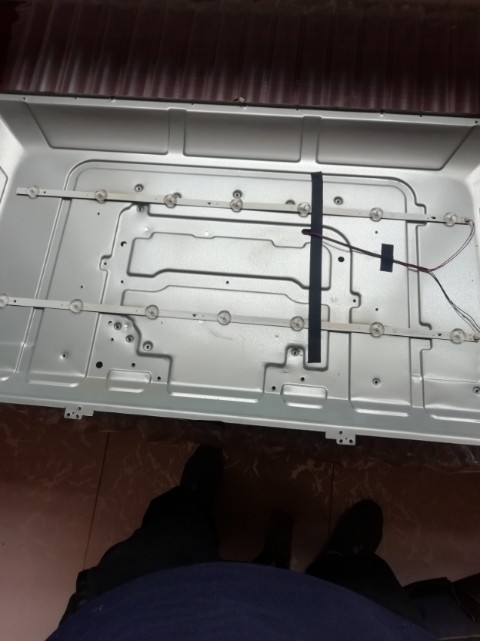 海万王牌3231ZN-32B07A-2灯条