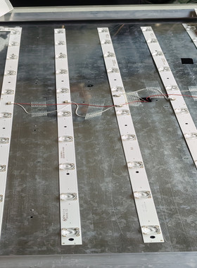 适用于数拓AI43W LM4328灯条CC02430D374V01-A QL430 25X2 5S1P