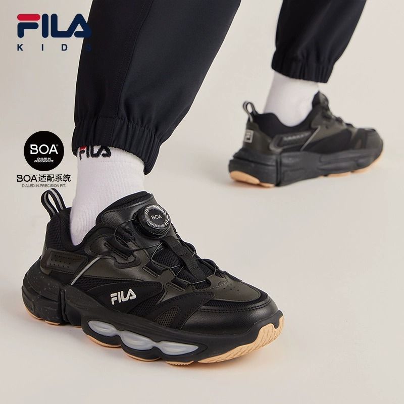 FILA斐乐BOA旋钮复古跑鞋