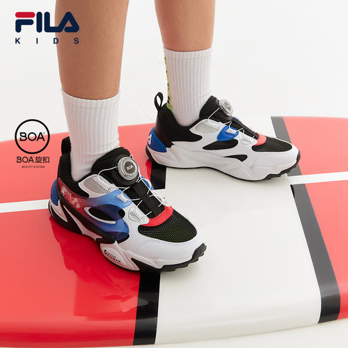 FILA斐乐旋转纽扣海星运动鞋