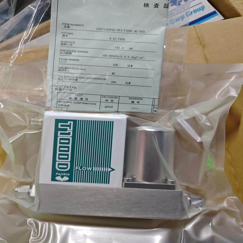 日本Fujikin富士金流量计，型号FCST1200FDCp