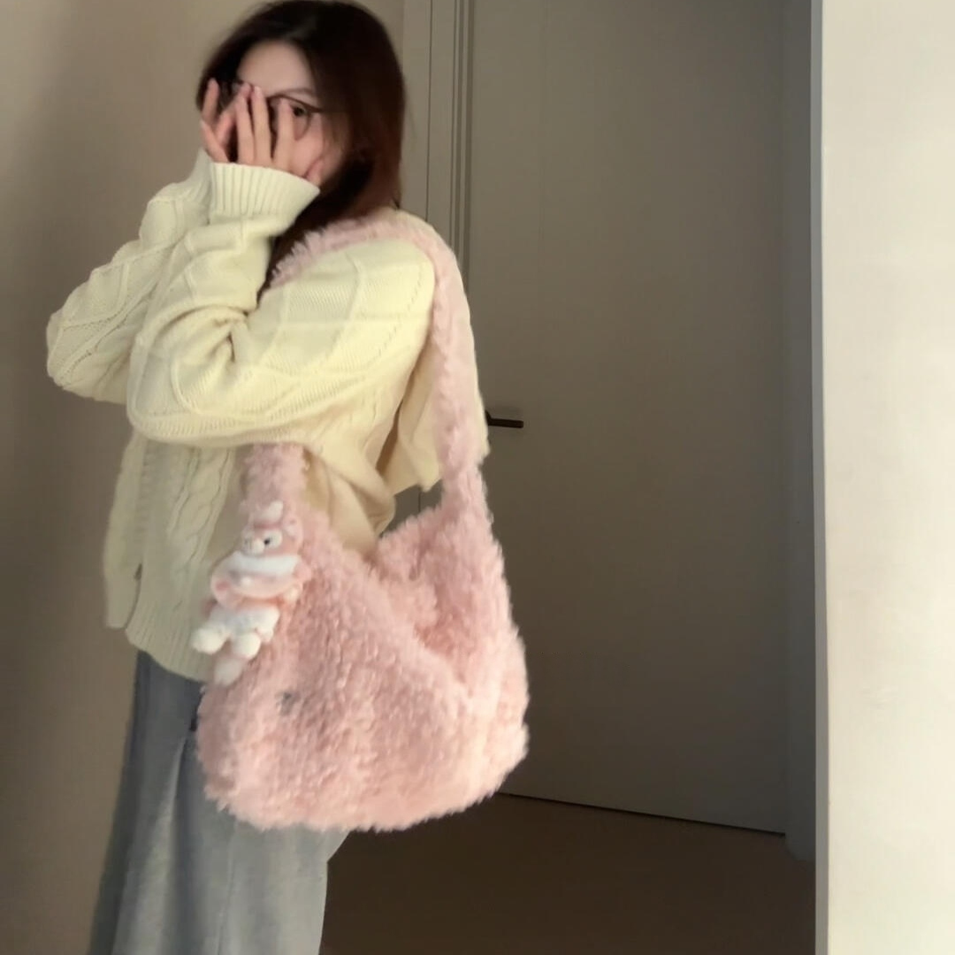 温柔少女心羊羔毛圈斜挎包2025新款秋冬季毛绒包通勤软糯感单肩包