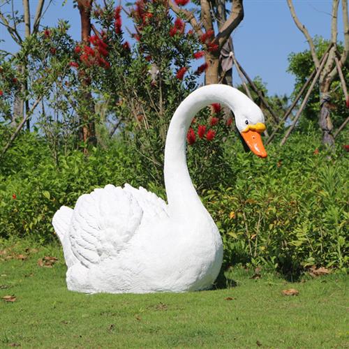 大型仿真天鹅玻璃钢白鹅动物雕塑摆件户外美陈装饰园林景观工艺品