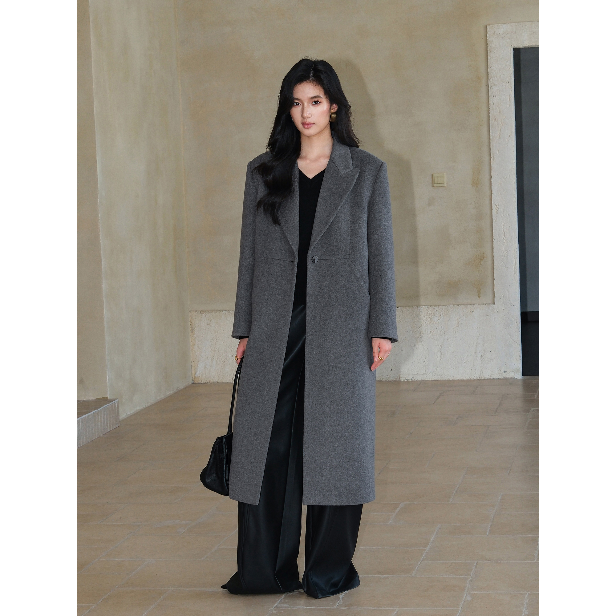 时尚一粒扣长款毛呢外套