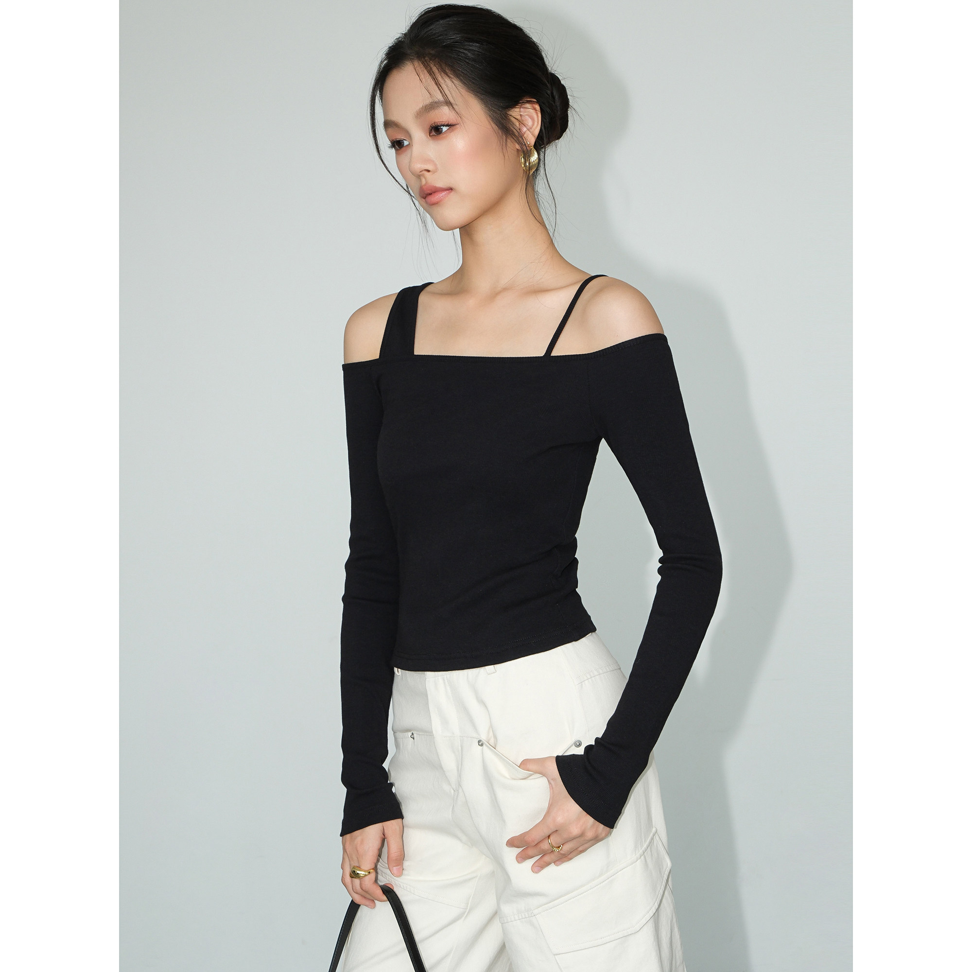 一字肩针织衫女设计感打底衫上衣