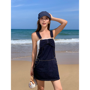 丹宁原色牛仔背带裙女短款 NEVA 自由精灵 现货7.5折 连衣裙