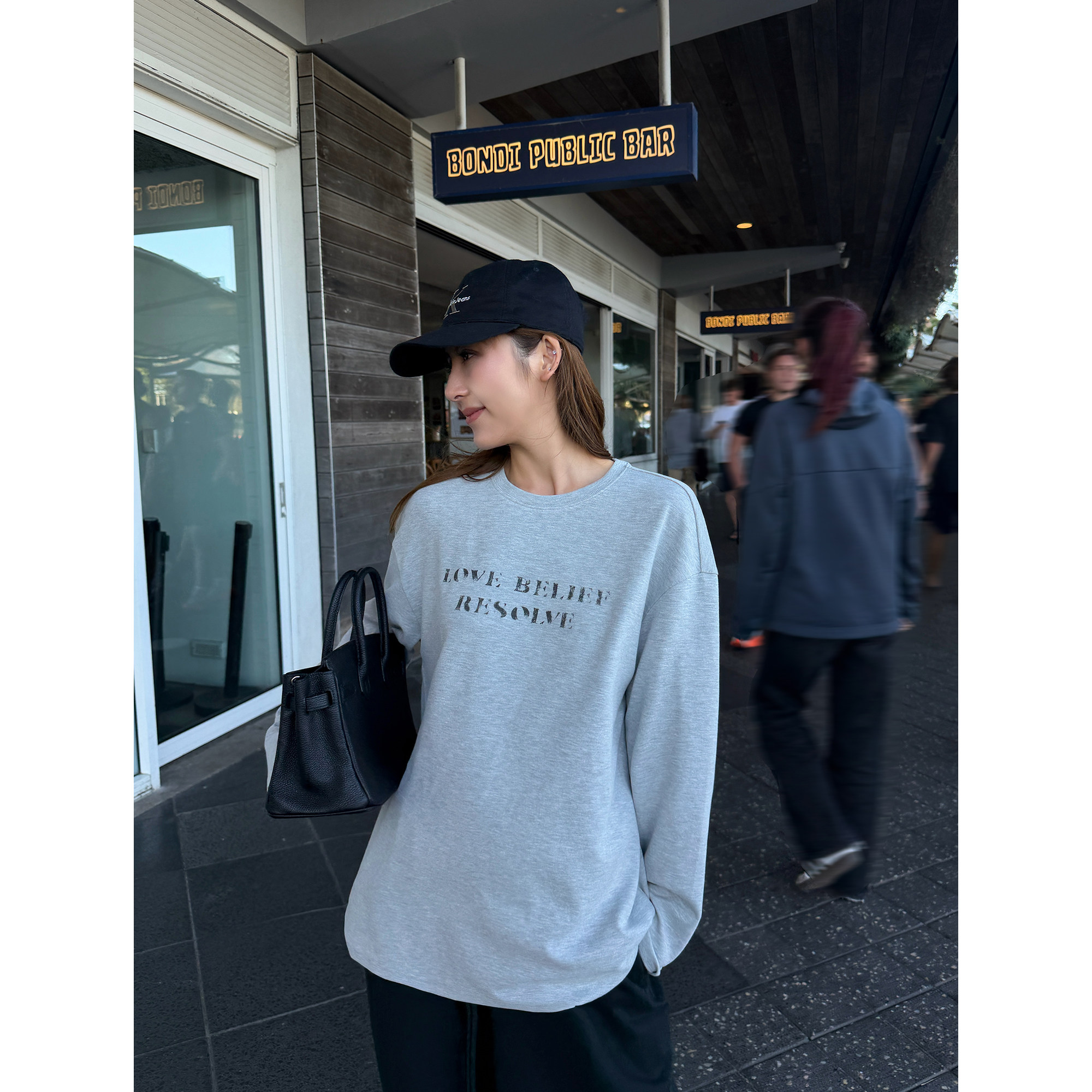 NEVA HU【现货7折】宽松打底衫女字母印花长袖t恤休闲内搭上衣,女装/女士精品,T恤,淘宝优惠券,粉丝福利购,淘宝优惠卷