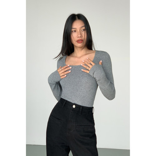 打底衫小心机锁骨上衣