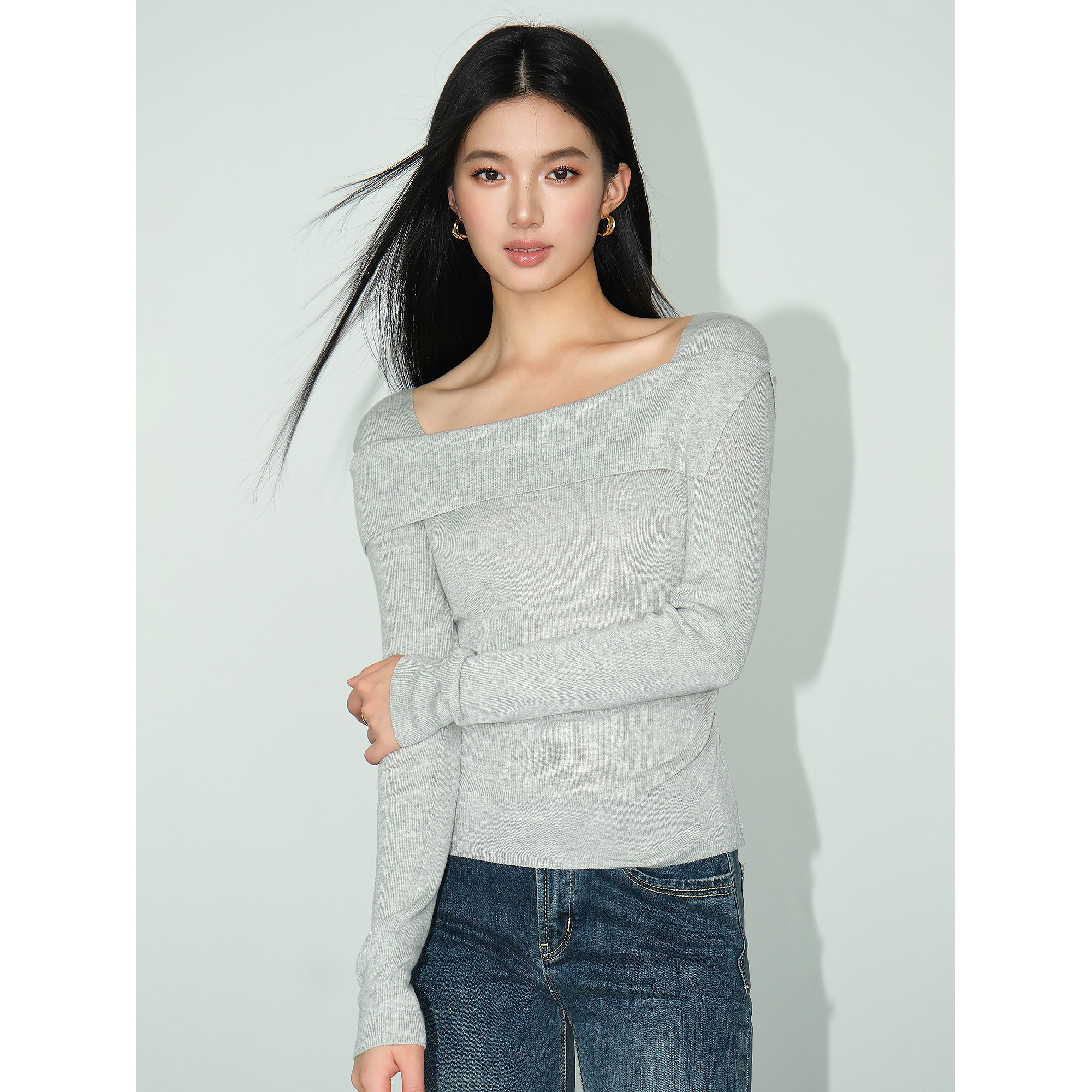 修身显瘦长袖上衣方领针织衫女