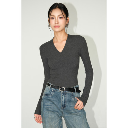 NEVA HU 曼城故事 黑色长袖V领打底衫t恤女修身显瘦纯色针织上衣