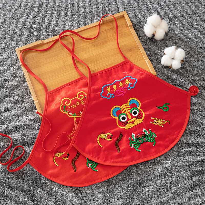 婴儿红色虎头肚兜纯手工五毒肚兜满月百天长命锁肚兜送礼可爱宝宝