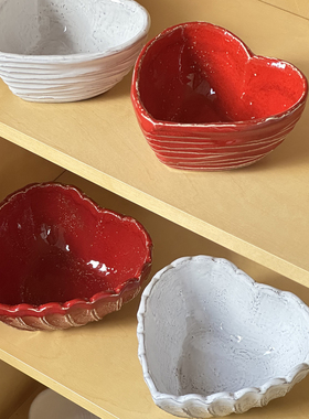 边集EDITOR意大利VIRGINIA爱心碗水果酸奶碗黑陶白色红色复古礼物