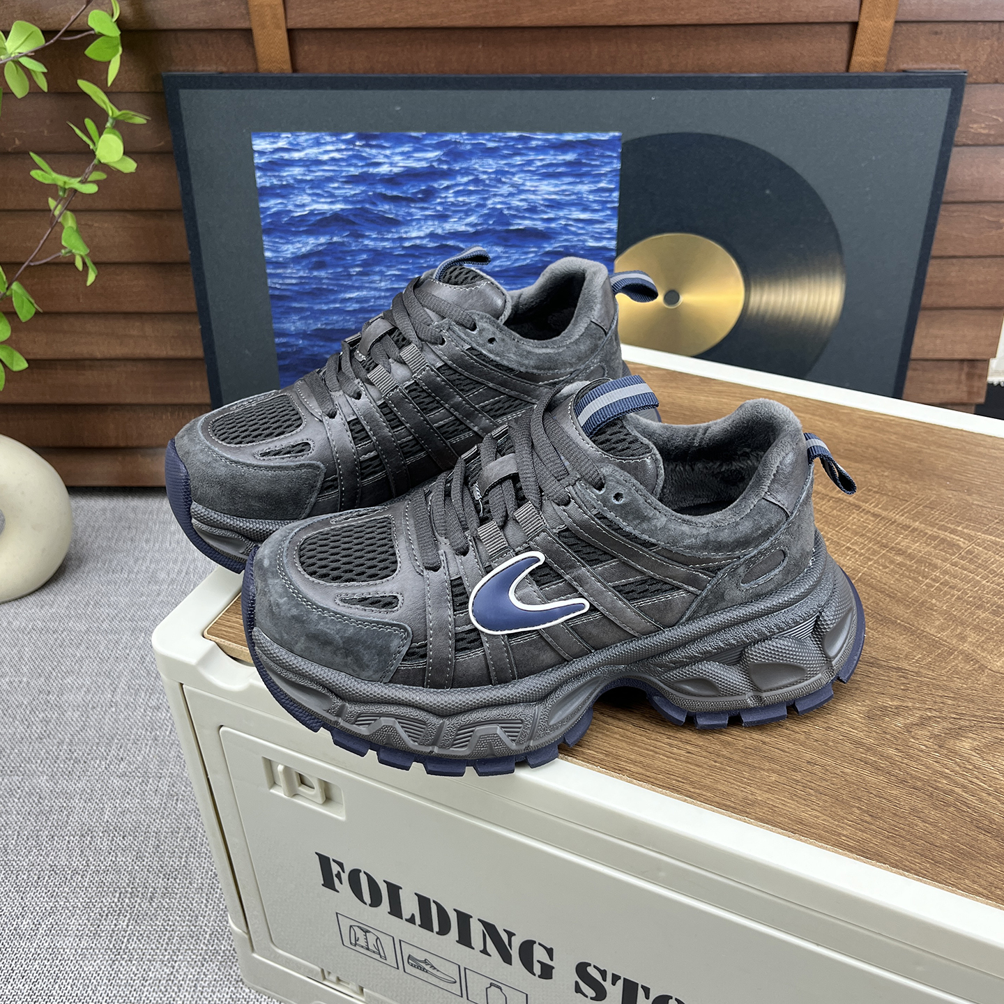 冬季加绒松糕底复古百搭老爹鞋女