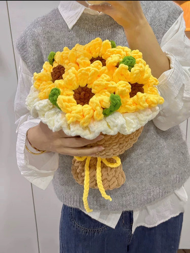 DIY编织冰条线向日葵花束毛线钩针材料包一举夺魁手捧花手工礼物