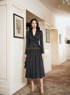 越南Tracy studio 时尚新款高腰系带设计外套吊带收腰连衣裙套装