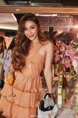 keepsake新品时尚可爱高腰连衣裙