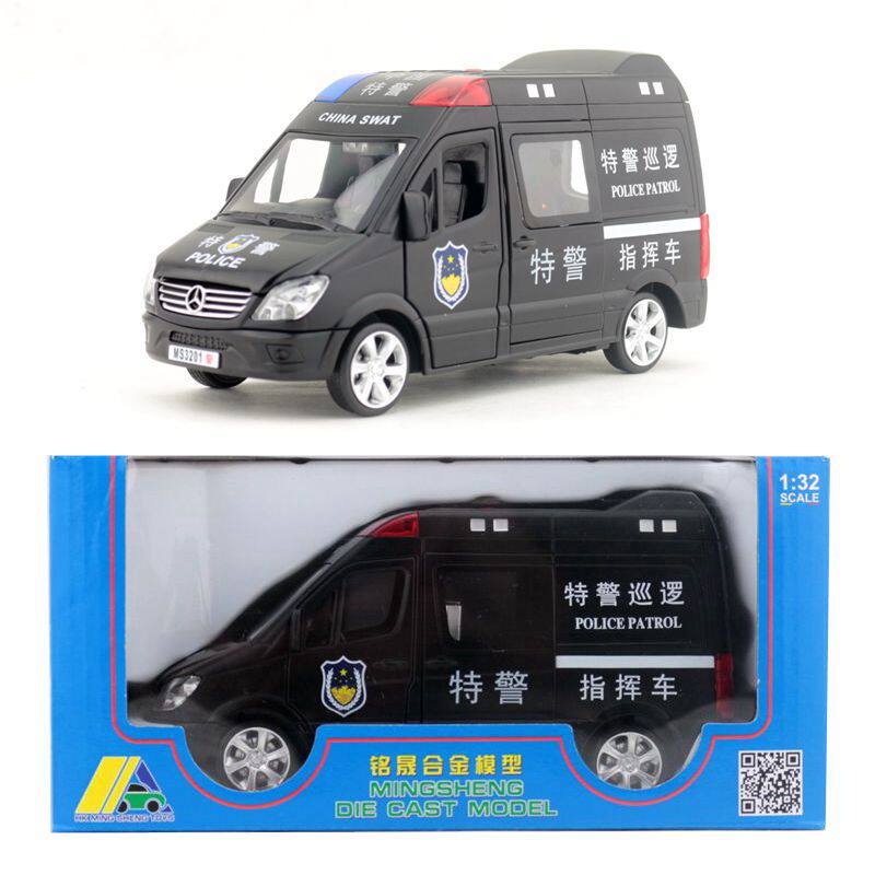 包邮合金汽车模型儿童玩具1:32奔驰凌特救护车警车六开门声光回力