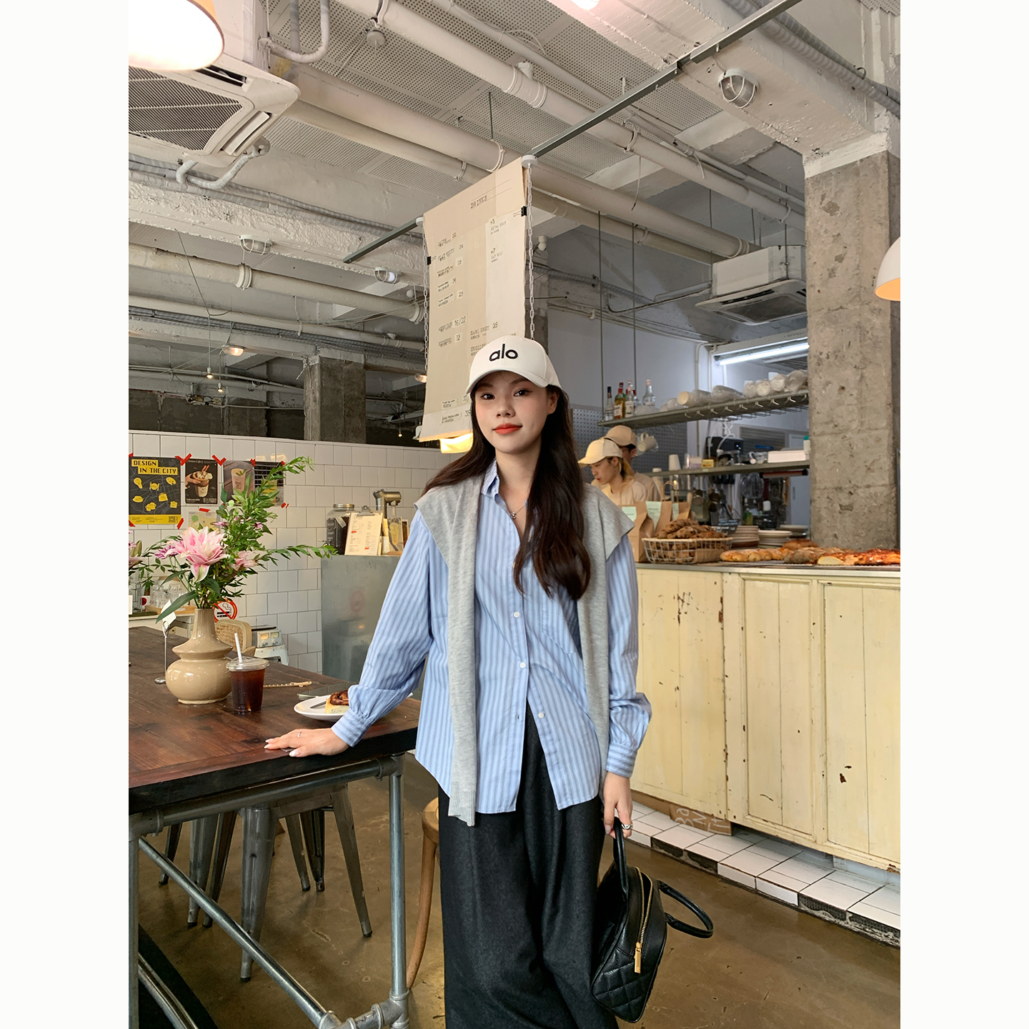 Peanut 花生糖 设计感条纹长袖衬衫秋季新款宽松小众衬衣上衣女