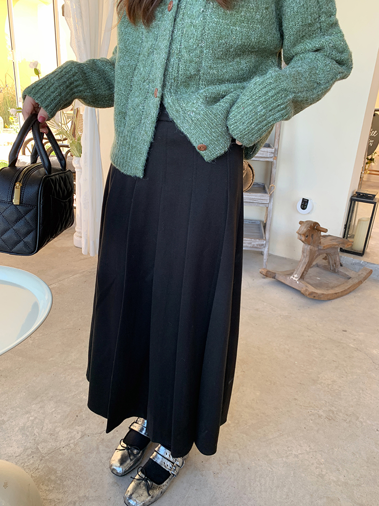 Peanut花生糖 设计感呢料百褶半身裙女秋冬新款复古学院风a字裙