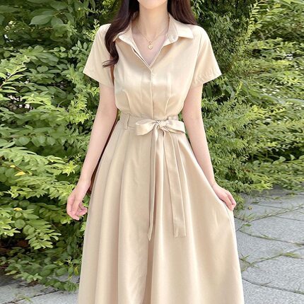 法式气质衬衫式连衣裙女2026夏季简约高级感系带收腰显瘦短袖裙子