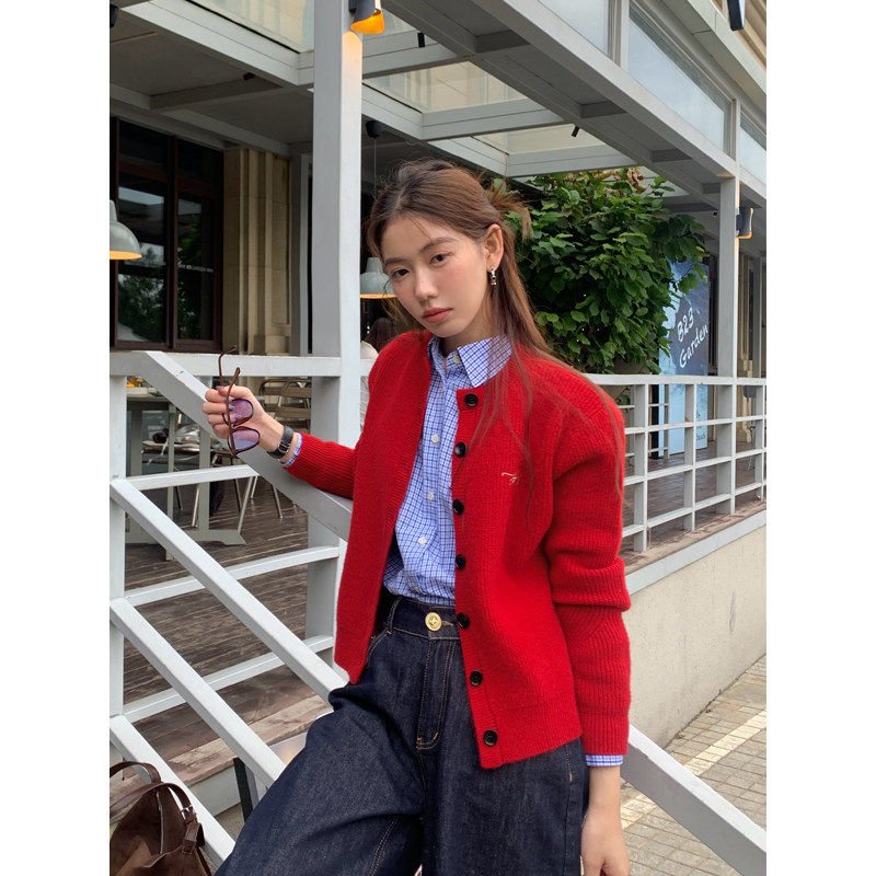 Halo Luu 出游穿搭 红色毛衣开衫女春季新款外套韩系内搭针织上衣