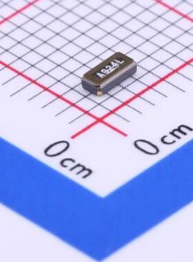 Q13FC13500002 无源晶振 32.768kHz ±20ppm 7pF 封装 SMD3215-2P