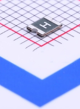 1.1A 8V 可恢复保险丝力特自恢复保险丝 1210L110THYR 封装 1210