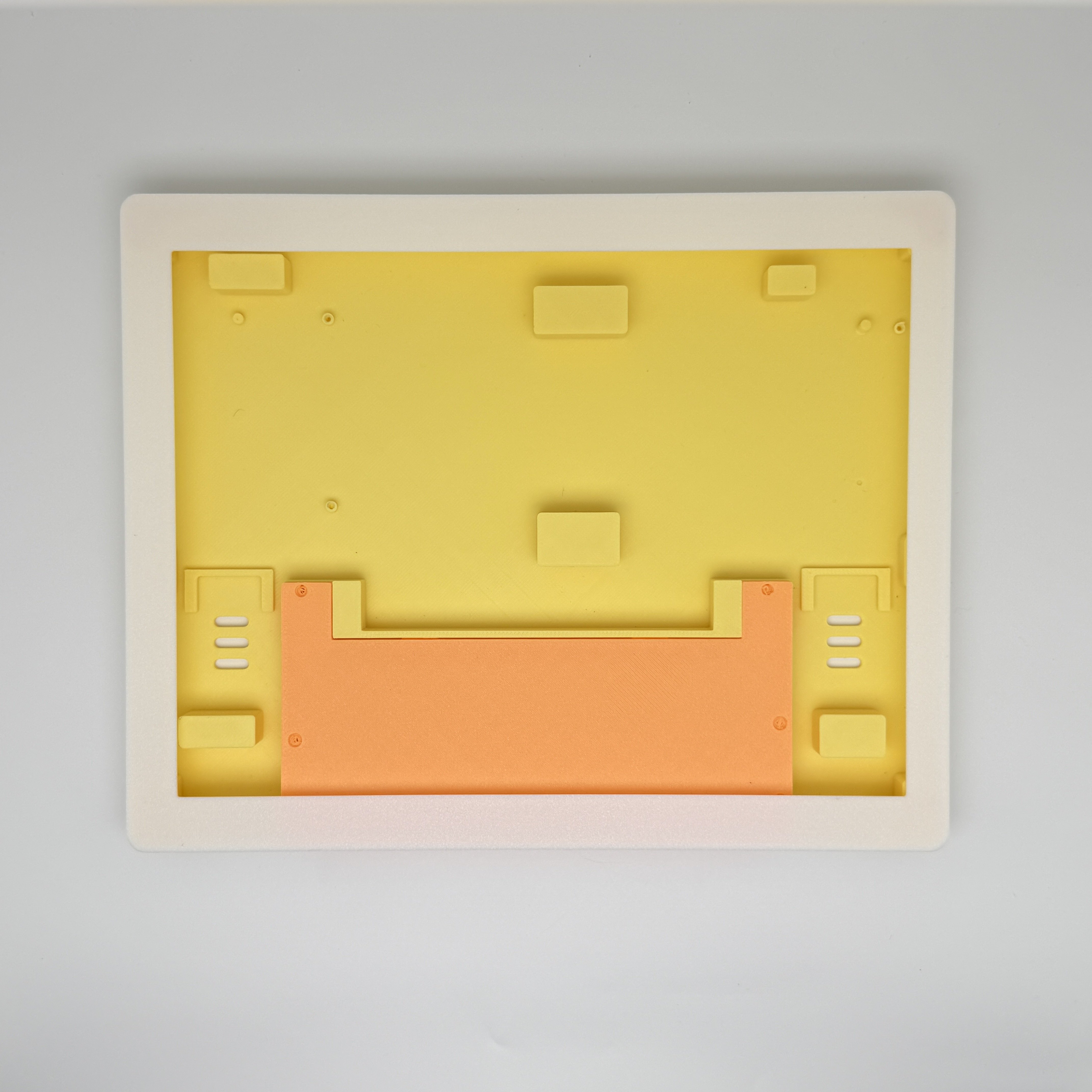iPad3/4便携屏3D打印外壳