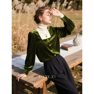 绿色方领丝绒衬衫女2026春季新款气质设计感法式复古时尚衬衣上衣