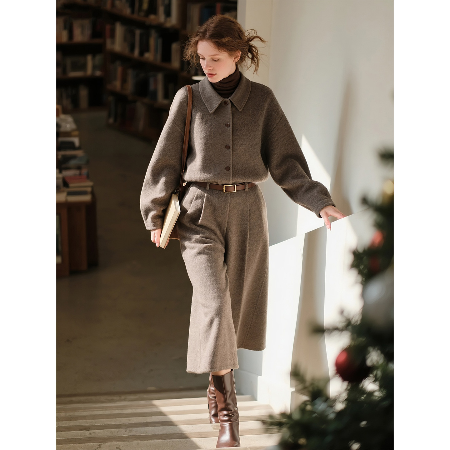 灰棕色毛呢套装女2026年春季新款绵羊毛外套阔腿裤高级感两件套,女装/女士精品,时尚套装,淘宝优惠券,粉丝福利购,淘宝优惠卷