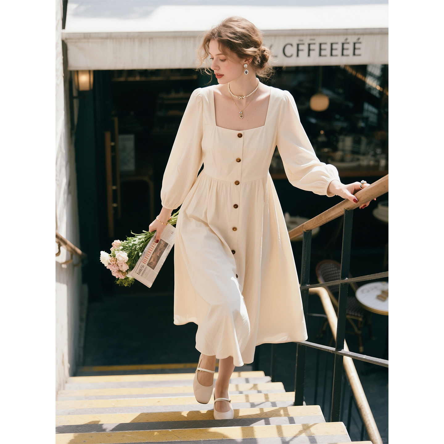 米白色方领长袖连衣裙女2026年春季新款温柔风收腰显瘦气质长裙,女装/女士精品,连衣裙,淘宝优惠券,粉丝福利购,淘宝优惠卷