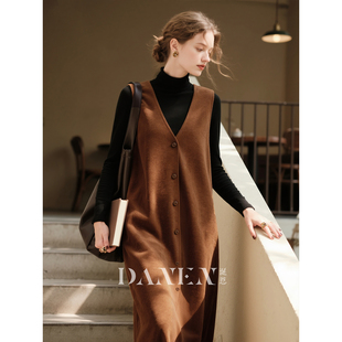 焦糖色V领背带连衣裙女2025年秋冬新款 叠穿长裙 美拉德风复古无袖